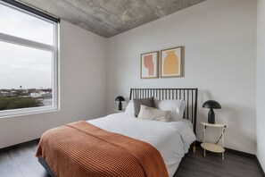 1 camera, ferro/asse da stiro, Wi-Fi, lenzuola