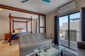 TV - Dog-friendly apartment with rooftop infinity pool, gym, central AC, & balcony (Cabo San Lucas)
