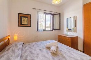 2 habitaciones, wifi gratis y ropa de cama 