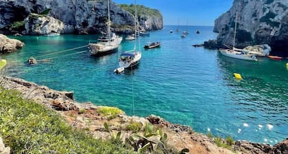 Enjoy Cala Porter - Apto en Complejo Vacacional