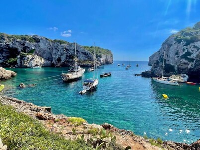 Enjoy Cala Porter - Apto en Complejo Vacacional