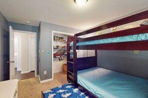 3 bedrooms, Internet, bed sheets