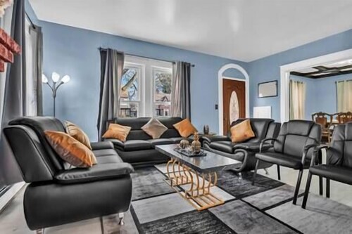 Walk To Fall (4th Street)