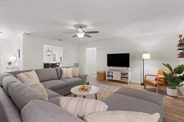Smart TV, offices