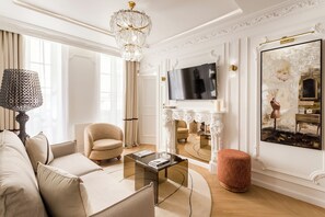 TV connectée, cheminée