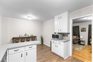 Interior - Arcade | Games, Long Stays & Large Groups Welcomed! (Center Point)