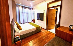 Standard Double Room | Desk, laptop workspace, soundproofing, free WiFi - Sharda dinings Gorakhpur (Gorakhpur)