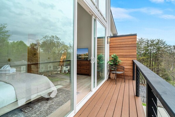 4 dormitorios, escritorio, tabla de planchar con plancha y wifi