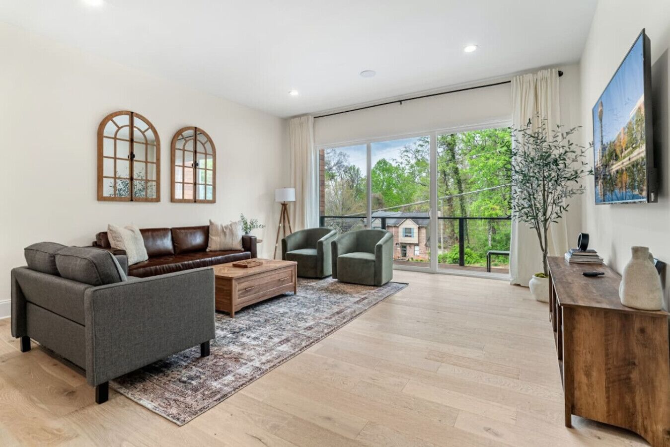 电视、立体声音响