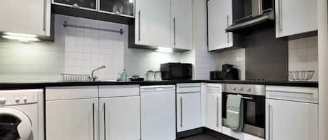 Microwave, oven, stovetop, coffee/tea maker