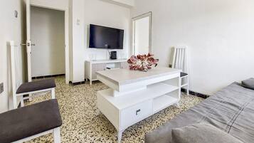 2 habitaciones, wifi gratis y ropa de cama