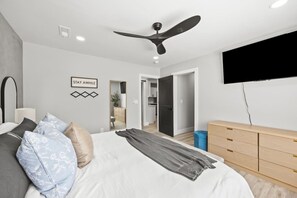 3 chambres, fer et planche à repasser, Wi-Fi, literie fournie