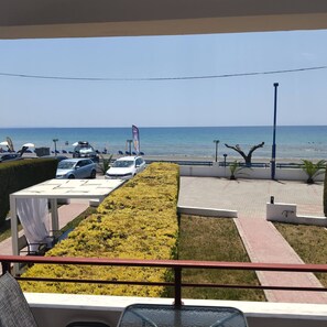 View from property - Calm and Peaceful First Line House in Front of the sea (Nea Propontida)