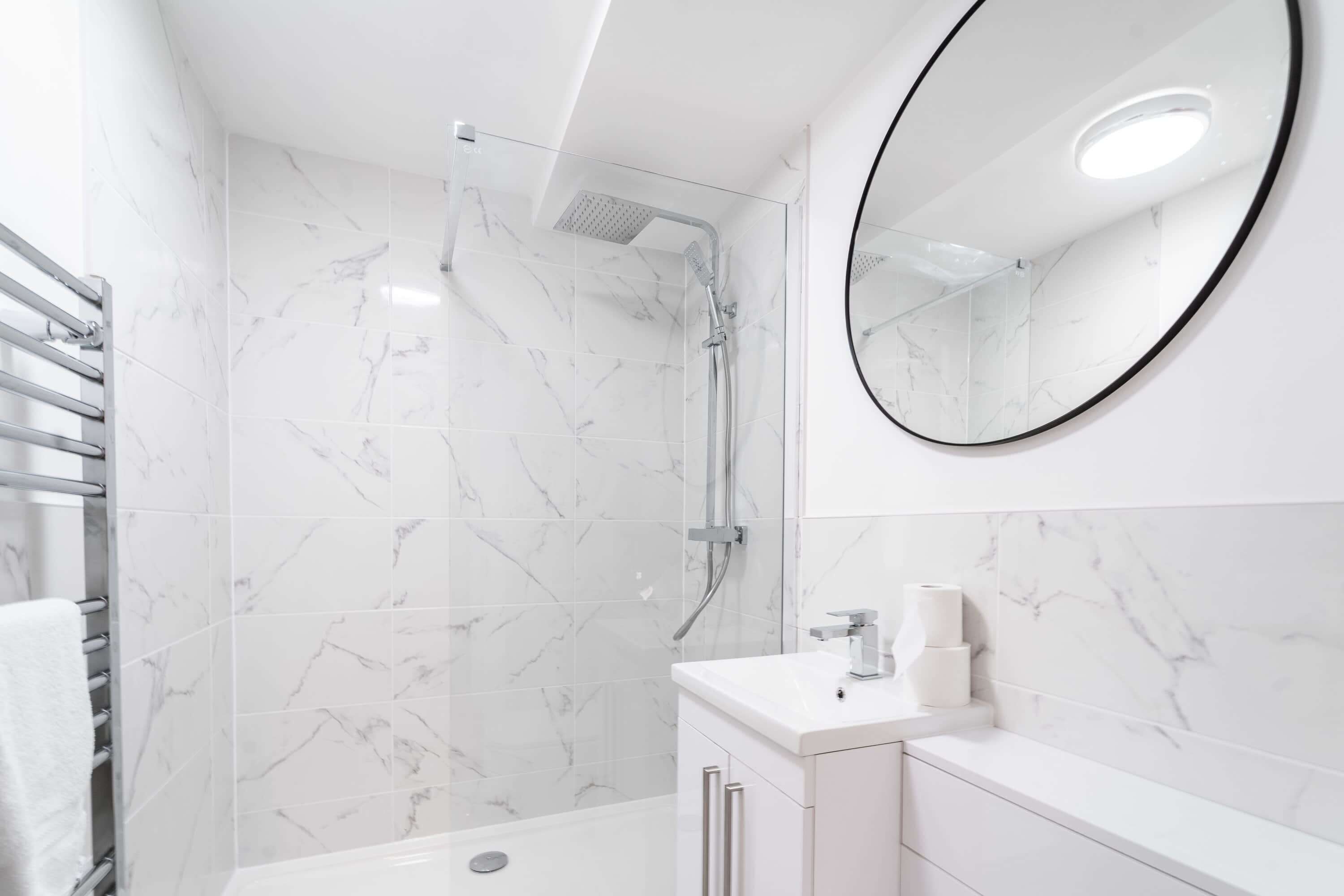 Shower, hair dryer, shampoo
