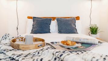 1 bedroom, iron/ironing board, WiFi
