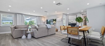 Luxury 3BR Home w/ Heated Pool, Outdoor TV, Bikes & BBQ – Perfect for Families with Modern Kitchen!