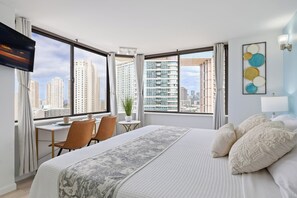 1 slaapkamer, een strijkplank/strijkijzer, gratis wifi, beddengoed