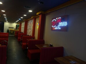 用餐
