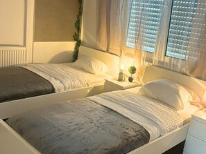 1 quarto, ferros/tábuas de passar roupa, Wi-Fi, roupa de cama