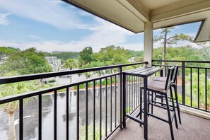 Property grounds - Pool Access! Oceanfront Hilton Head Island Condo (Hilton Head Island)