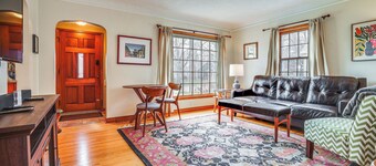 Pet-Friendly St Paul Home < 5 Mi to Downtown!
