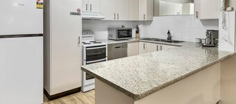 Glenmore Lodge - CBD Location, Hidden Gem