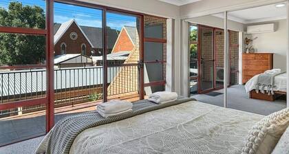 Glenmore Lodge - CBD Location, Hidden Gem