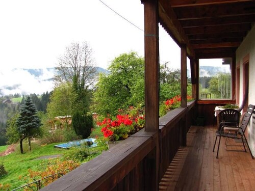 Apartment 'Ferienwohnung Panoramablick' with Mountain View, Shared Terrace and Wi-Fi