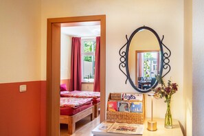 1 chambre, fer et planche à repasser, Wi-Fi gratuit, draps fournis