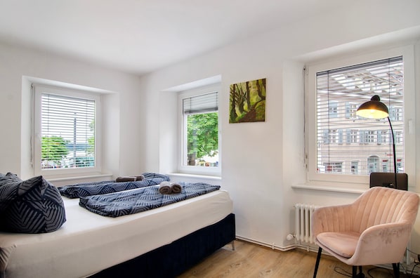 1 bedroom, free WiFi, bed sheets