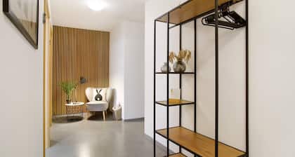 Apartment 'Wohnung Beim Obsthof' with Mountain View and Wi-Fi