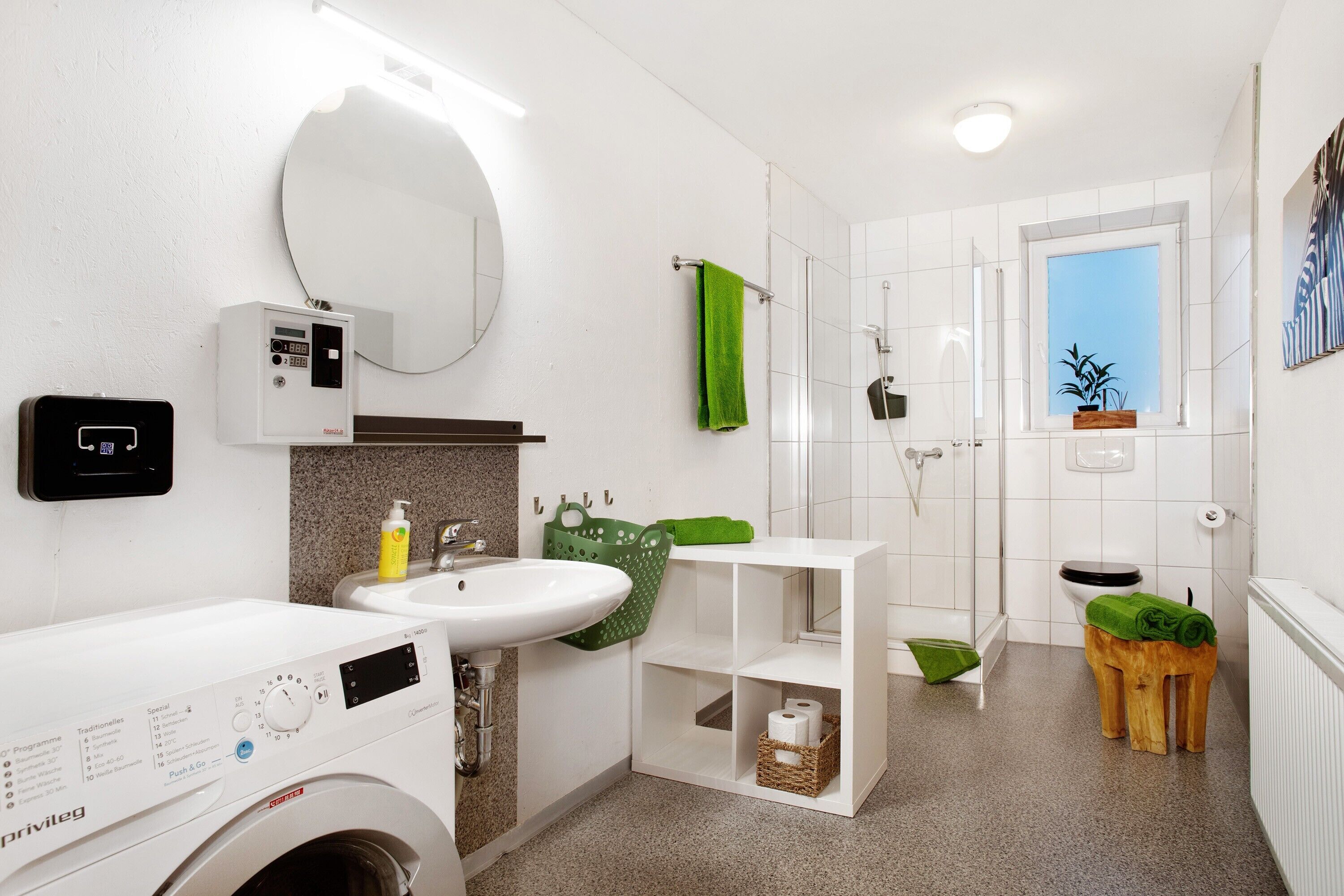 Doccia, asciugacapelli, asciugamani