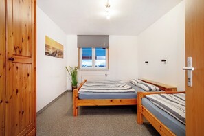 3 chambres, Wi-Fi gratuit, draps fournis