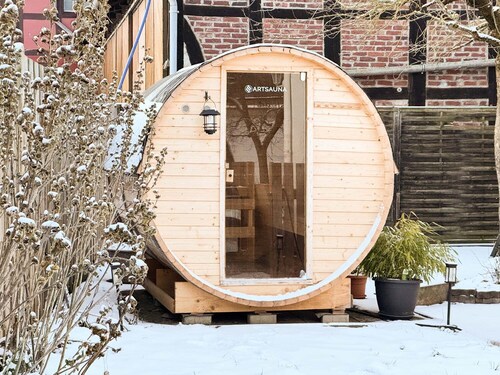 Holiday Home 'Ferienhaus Steinhoff' with Terrace, Garden and Wi-Fi