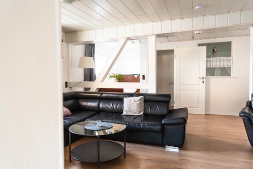 Ferienhaus 'Ferienhaus Steinhoff' mit Terrasse, Garten und WLAN