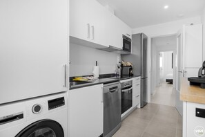 Private kitchen - Santangelo | Sea view - terrace - pool (Benalmádena)