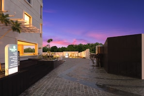 Porch - Lemon Tree Resort, Somnath (Veraval)
