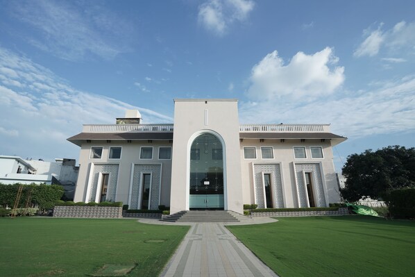 Exterior - Nirmal Resort (Bareilly)