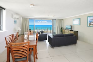 2 Bedroom Ocean View Apartment | Individually furnished, soundproofing, iron/ironing board, free WiFi