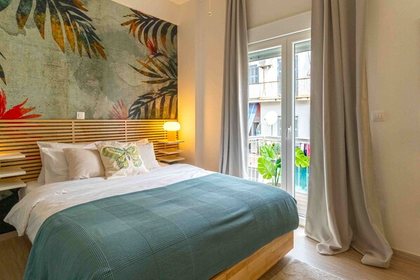 1 bedroom, in-room safe, blackout curtains, iron/ironing board - Phaedrus Living Modern City Flat Gkyzi (Athens)