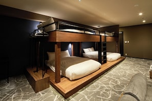 Deluxe Apartment, Non Smoking (No Car Rental)