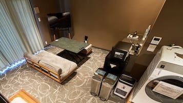 ๋๋ญ์ค ์ํํธ, ๊ธ์ฐ (No Car Rental) | ์ ์ฉ ์ฃผ๋ฐฉ | ๋์ฅ๊ณ , ์ ์๋ ์ธ์ง, ์ ์์ฉ ์์, ๋๋๊ณ