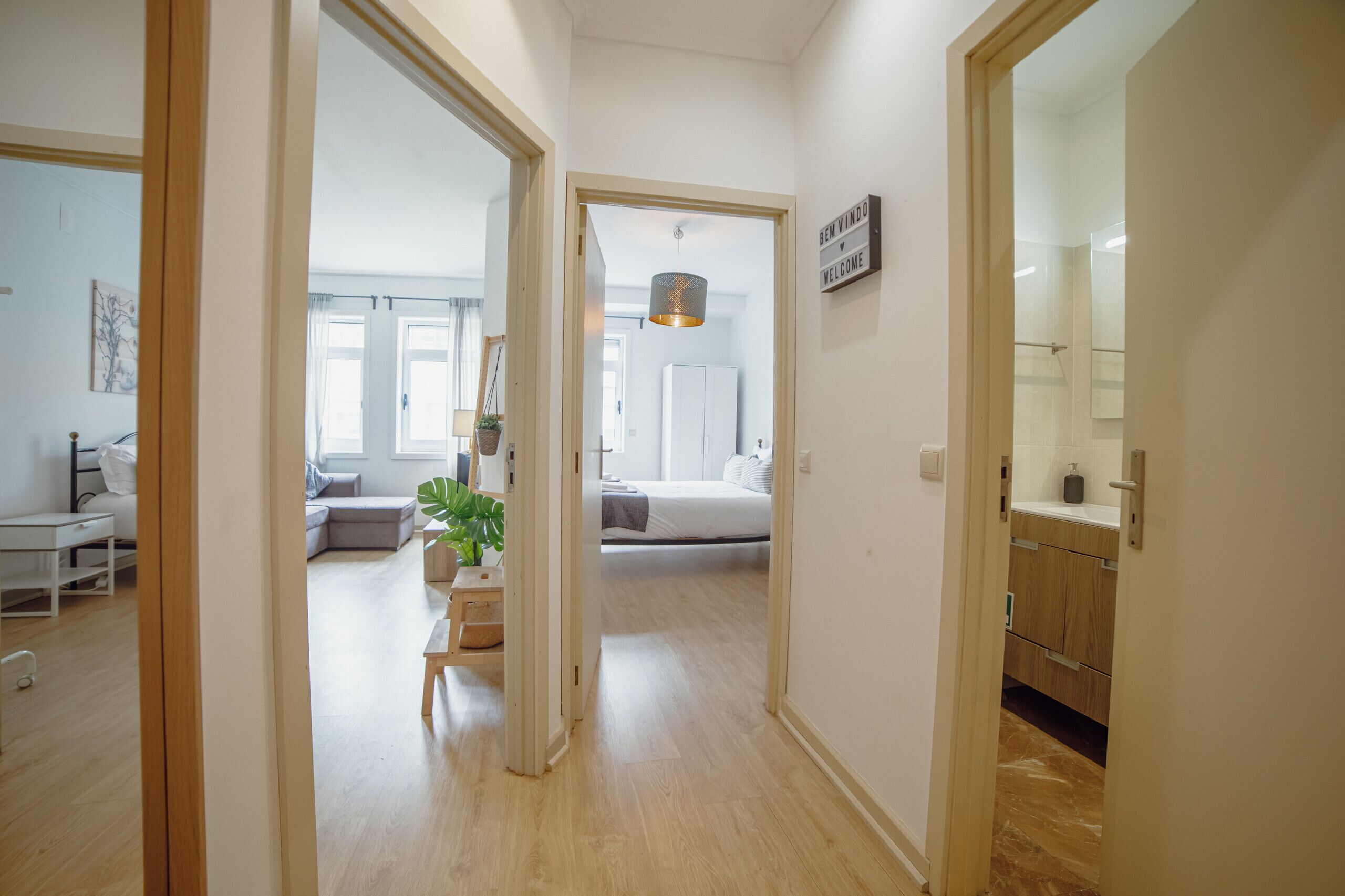 Iron/ironing board, free WiFi, bed sheets