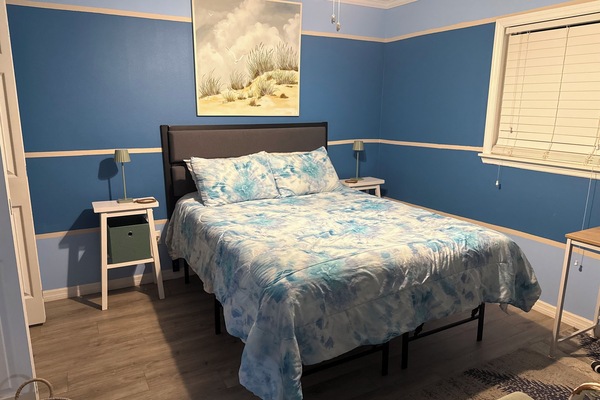 2 bedrooms, desk, iron/ironing board, free WiFi