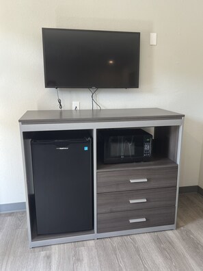 Chambre Simple Deluxe, 1 très grand lit, salle de bains privée | Intérieur