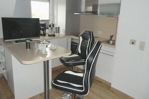 Kühlschrank, Ofen, Herdplatte, Toaster