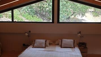 4 dormitorios, tabla de planchar con plancha, wifi y ropa de cama