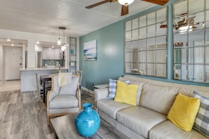 Smart TV, books - Beach Access, Views, Heated Pool, Jacuzzi, Lighted Tennis, Walk to Restaurants! $300 in Free Tickets (St. Augustine)