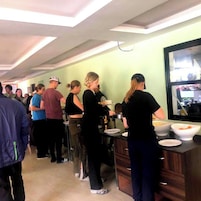 Se ofrece un desayuno inglés todos los días (por un coste adicional)