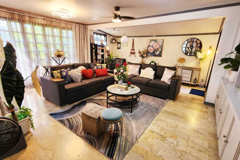 Casa Bella Bacolod